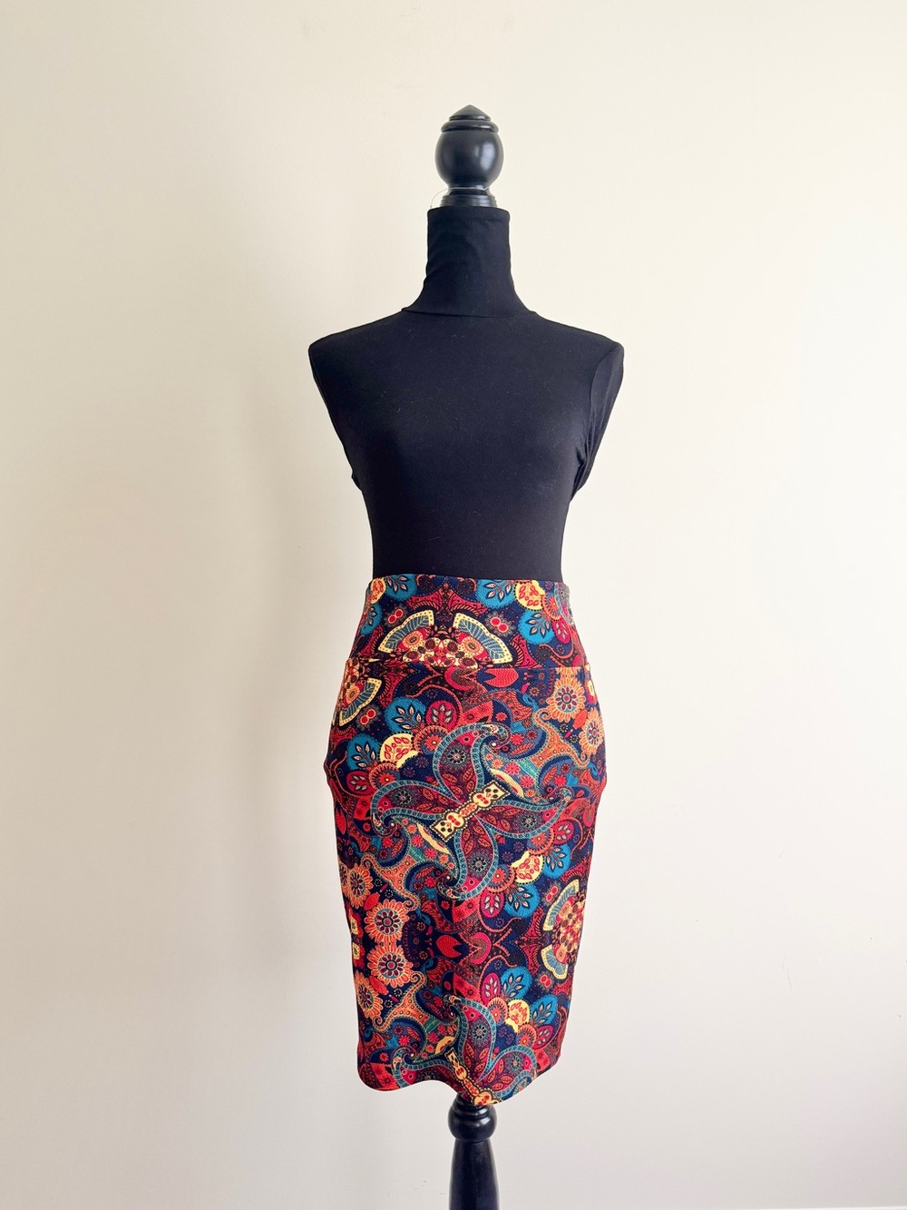 Vintage butterfly Y2K Boho Paisley Pencil Skirt in Red Multicolor size xs
